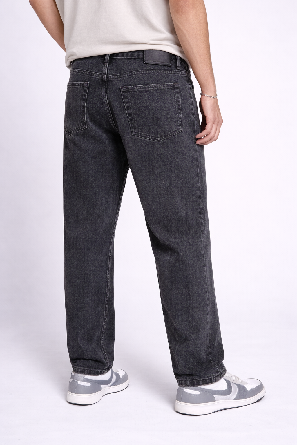 Straight Fit Jeans
