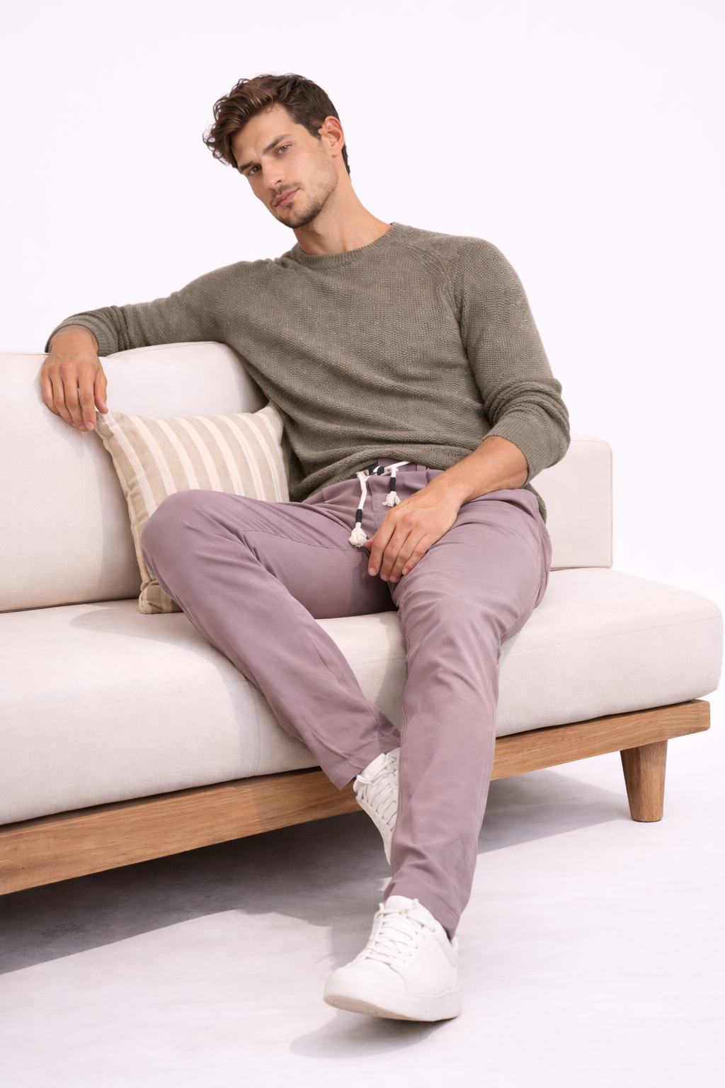 VAIKYN EasyPleat Trousers